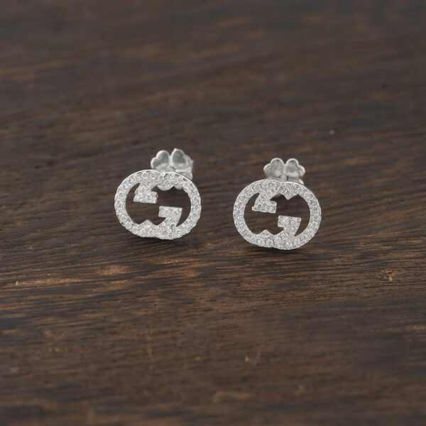 Gucci Interlocking studs