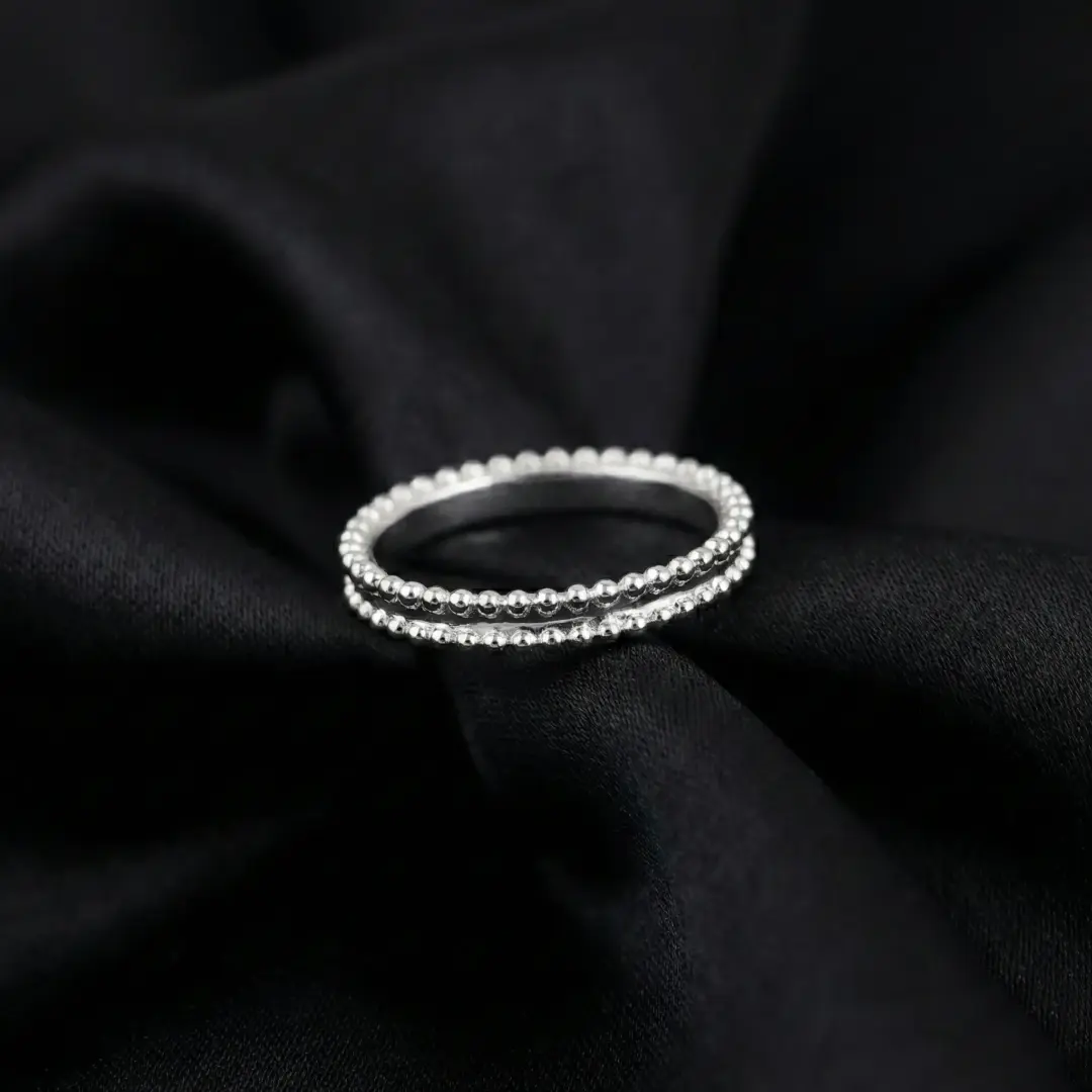 Van Cleef & Arpels, Estelle Wedding Band