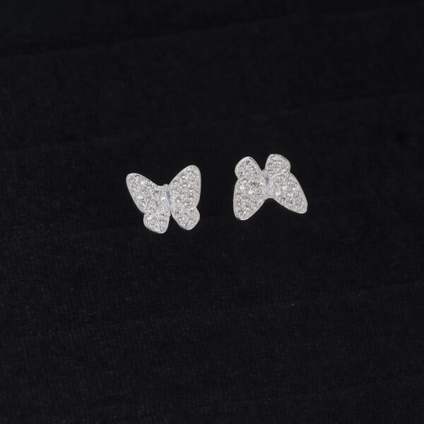 Two Butterfly Between the Finger ring