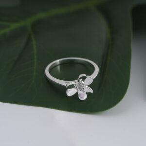 Frivole ring, 1 flower, small model