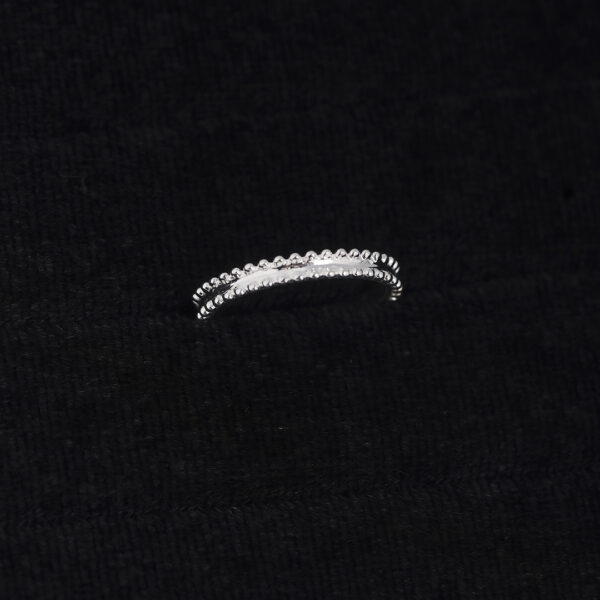 Estelle Wedding Band