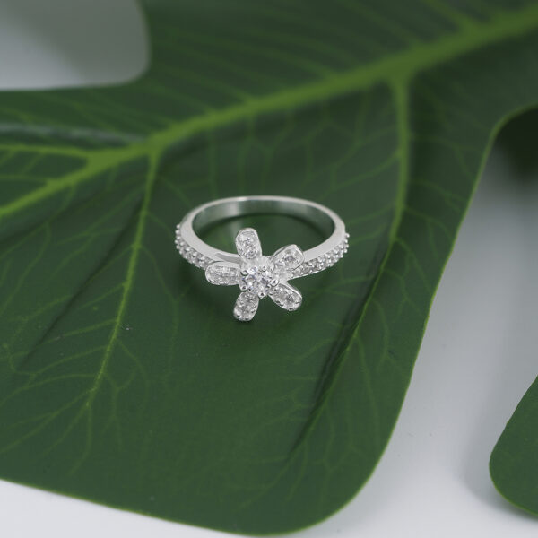 Socrate Ring, 1 Flower