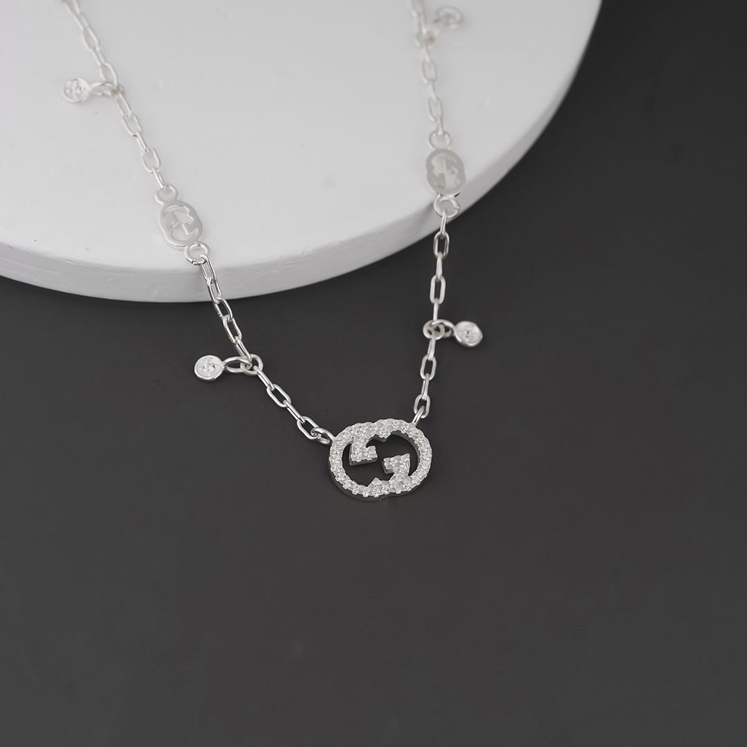 Gucci Interlocking Sterling Silver Necklace