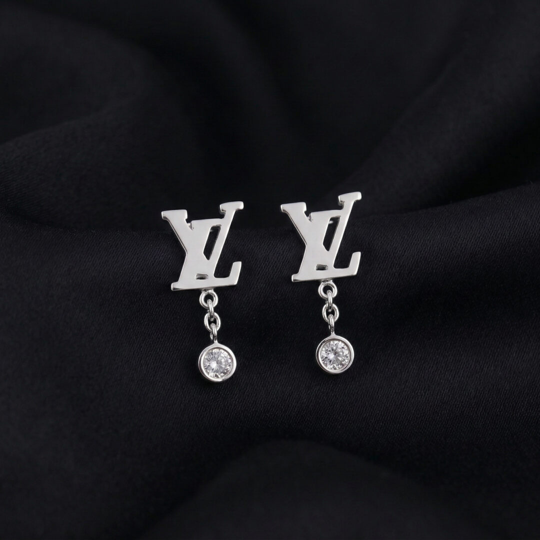 L.V Idylle Blossom Earrings