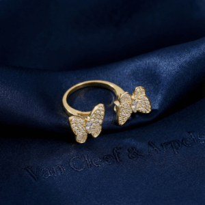 Van Cleef & Arpels, Two Butterfly Between the Finger Ring, Gold Filled