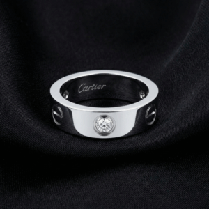 Cartier's, LOVE Ring 3 Stone
